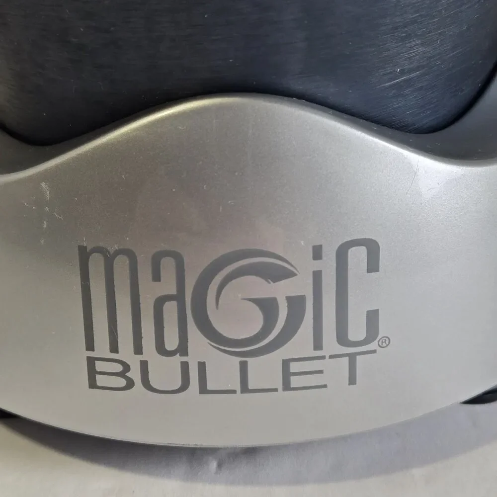 NutriBullet NB-WL012-23 Magic Bullet Blender Base Motor and 1 blade and cup